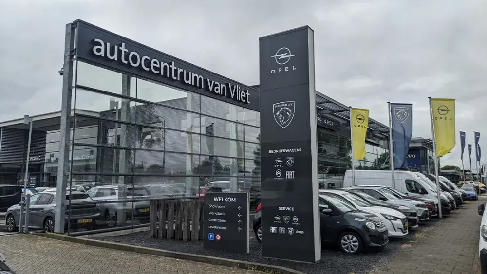 Autocentrum Van Vliet Botnische Golf Woerden